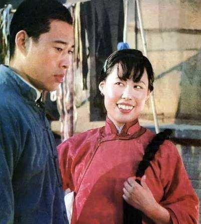 电影骆驼祥子完整版在线观看,悲情人生，奋斗与命运的交织  第2张