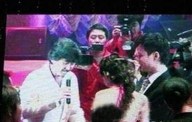 深圳婚礼爆料事件视频大全,一场场甜蜜与争议的婚礼现场揭秘 第2张 深圳婚礼爆料事件视频大全,一场场甜蜜与争议的婚礼现场揭秘 第2张